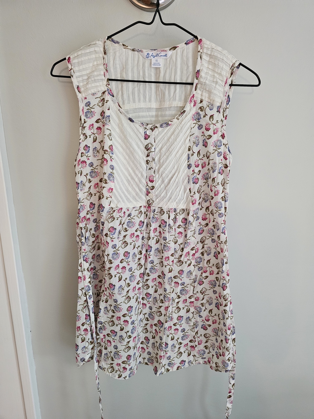 GUC April Cornell Sleeveless Hydrangea Blouse Size XS